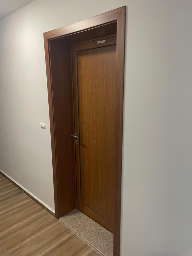 Teddy Apartment Veliko Tŭrnovo Exterior foto